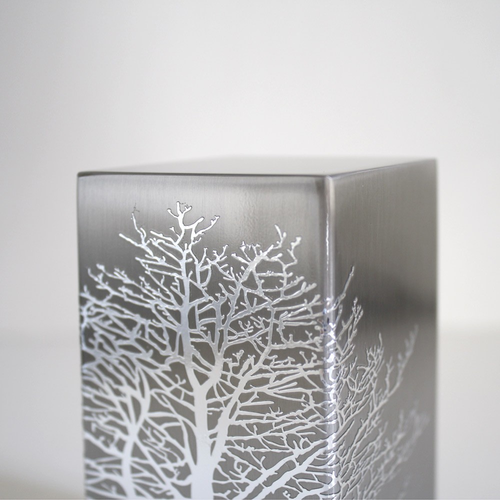 Urna-funeraria-de-acero-inoxidable-TREE-ROOT