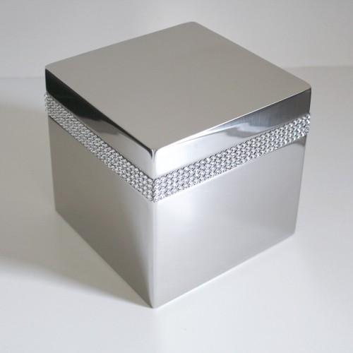 Urna-hecha-con-cristales-Swaroski-CRYSTAL-CUBE-URN 2