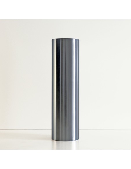 Urna-funeraria-de-hierro-THERE-IS-A-LIGHT