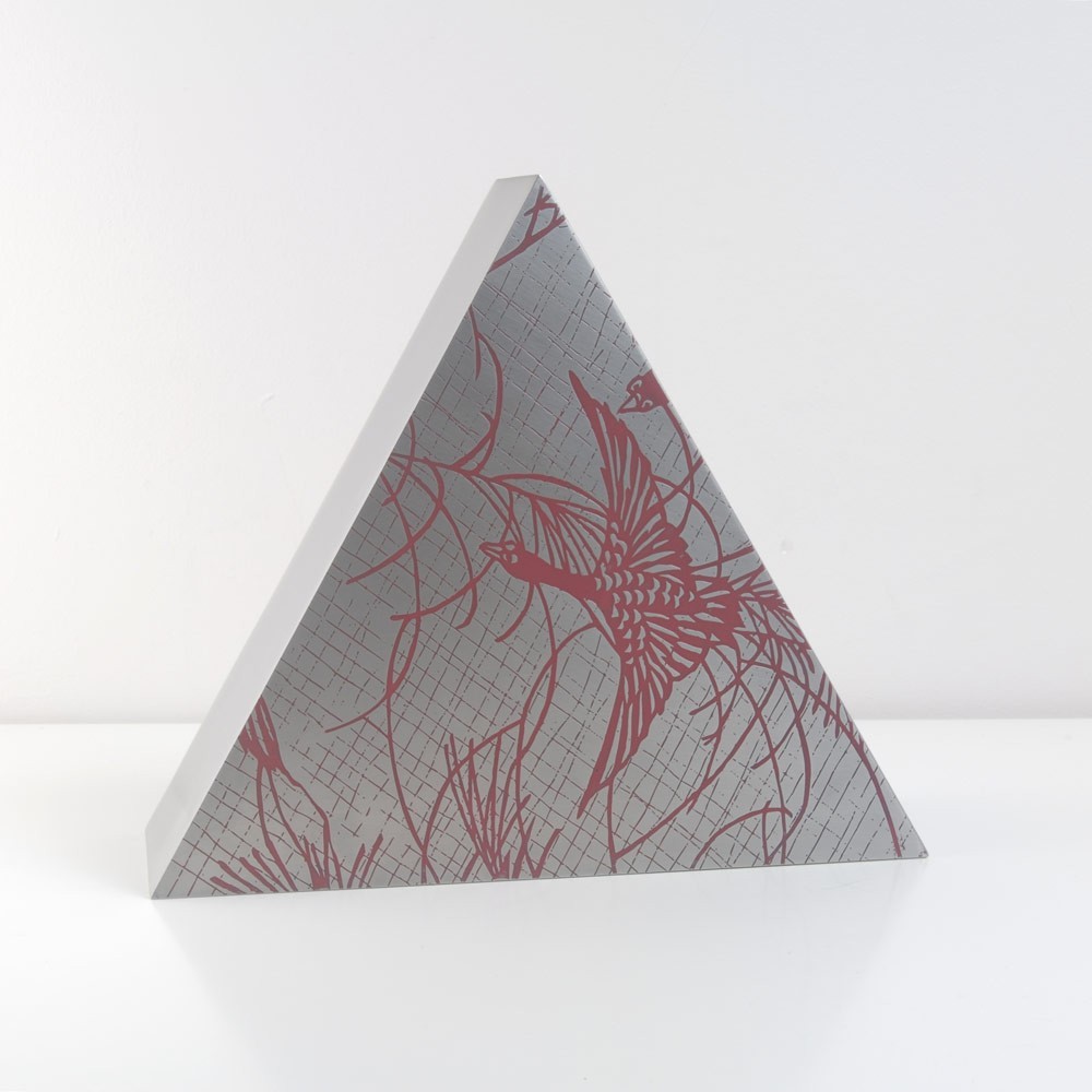 Urna-funeraria-de-hierro-THERE-IS-A-LIGHT