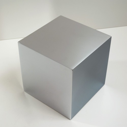 Urna-funeraria-de-acero-inoxidable-STEEL-CUBE 2
