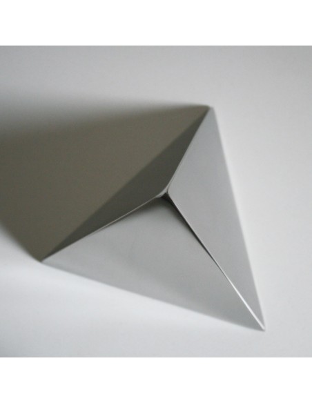 Urna-funeraria-de-acero-inoxidable-TREE-ROOT