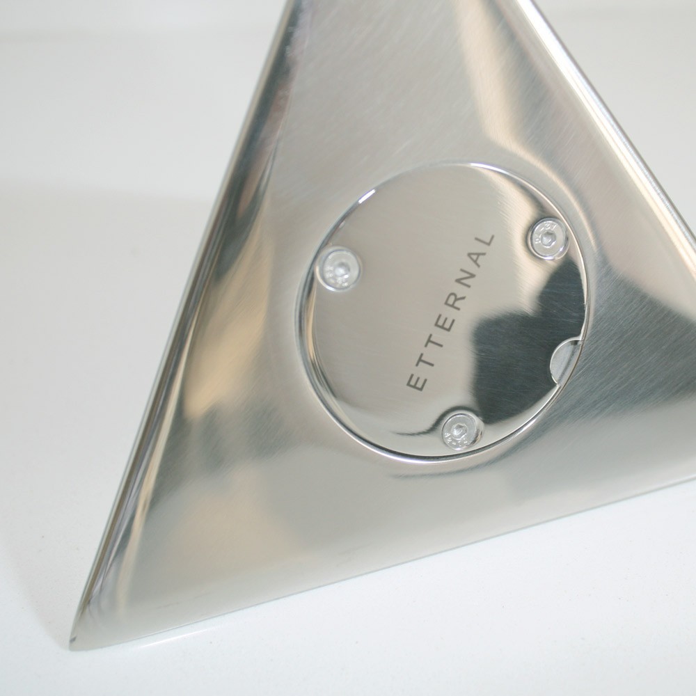 Urna-funeraria-de-acero-inoxidable-TREE-ROOT