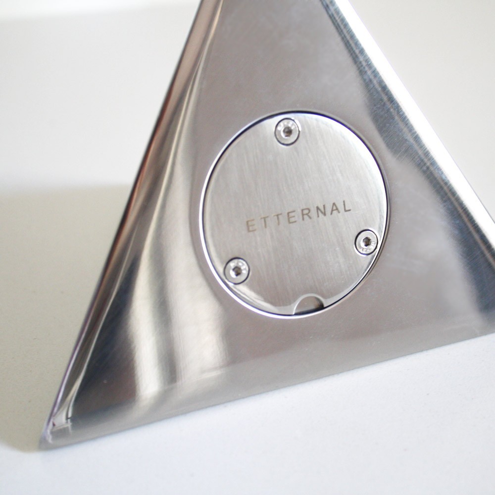 Urna funeraria de acero inoxidable - TREE ROOT