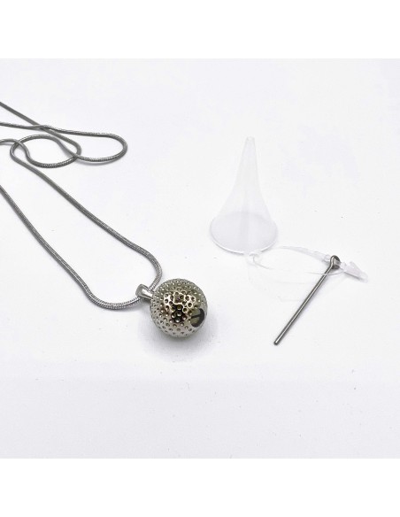 Cremation-jewellery-ASTRAL-MOON