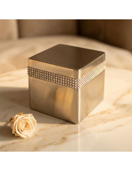 Relicario CRYSTAL CUBE KEEPSAKE MADE WITH SWAROVSKI ELEMENTS